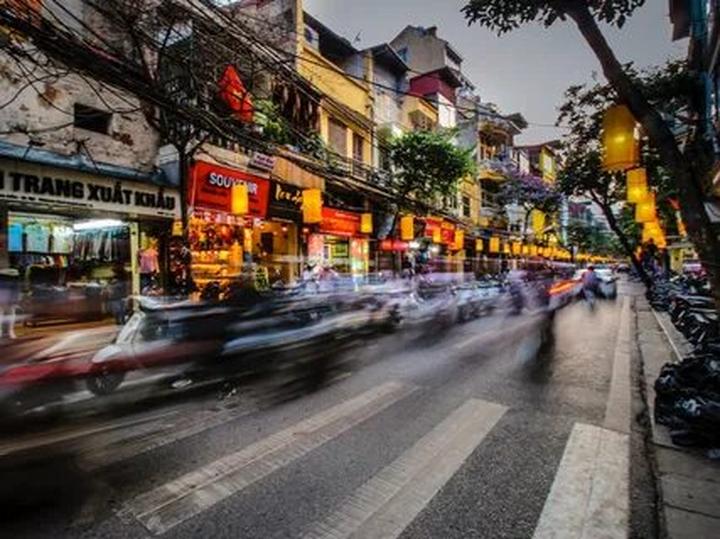 Tiêu đề: [Hotspot Matrix]: Sự Nghiệp Chướng - Pháo's Honest Take on Love and Life